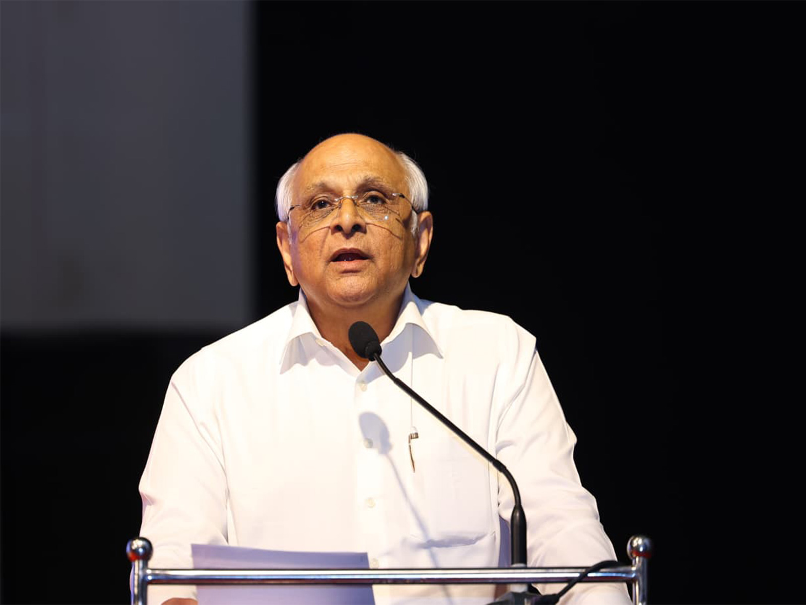 Gujarat CM Patel leads tree plantation in Ranip Ward under "Mission Four Million Trees" campaign