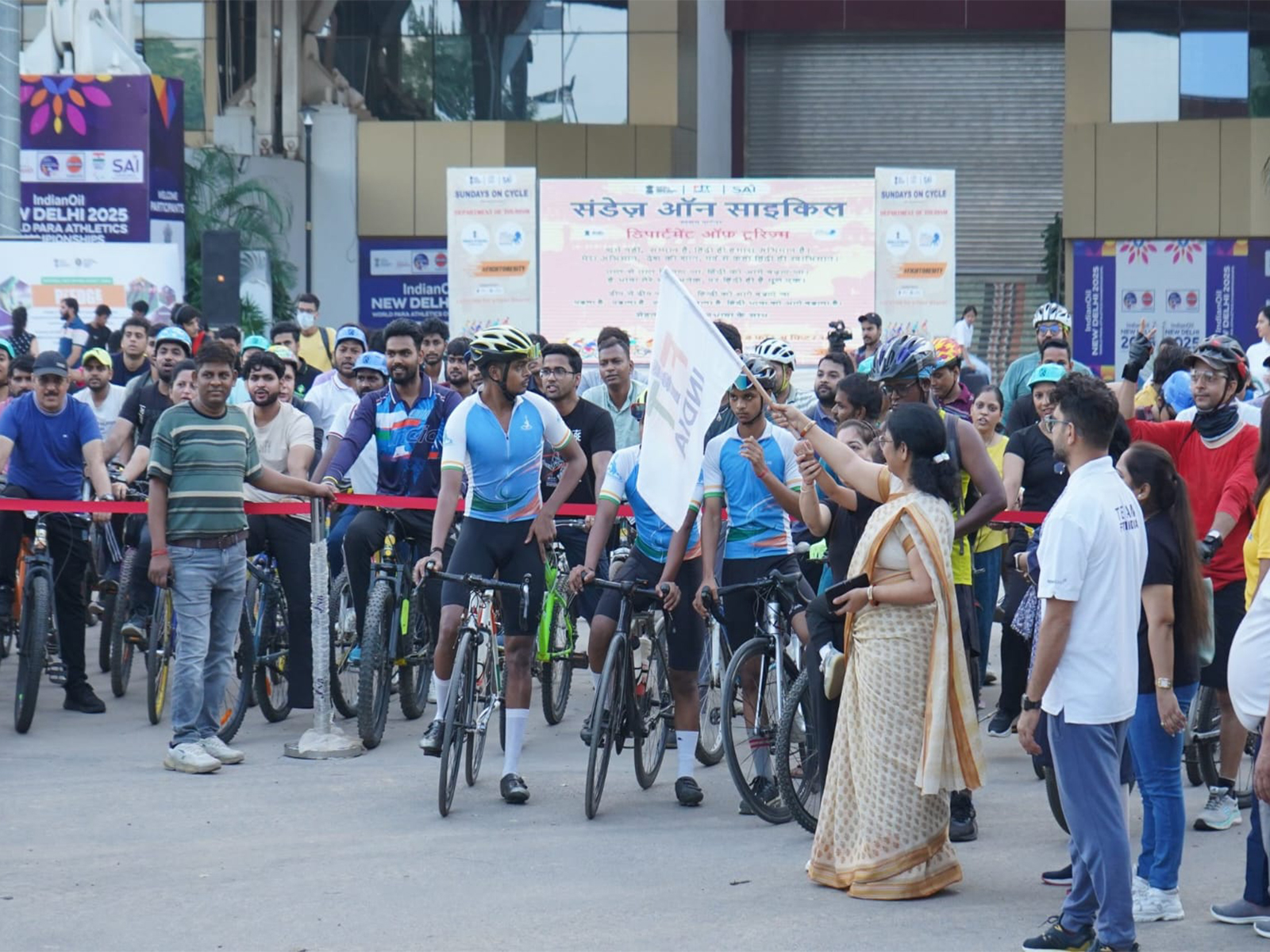 Fit India Sundays on Cycle celebrates World Car Free Day in partnership with Department of Tourism
