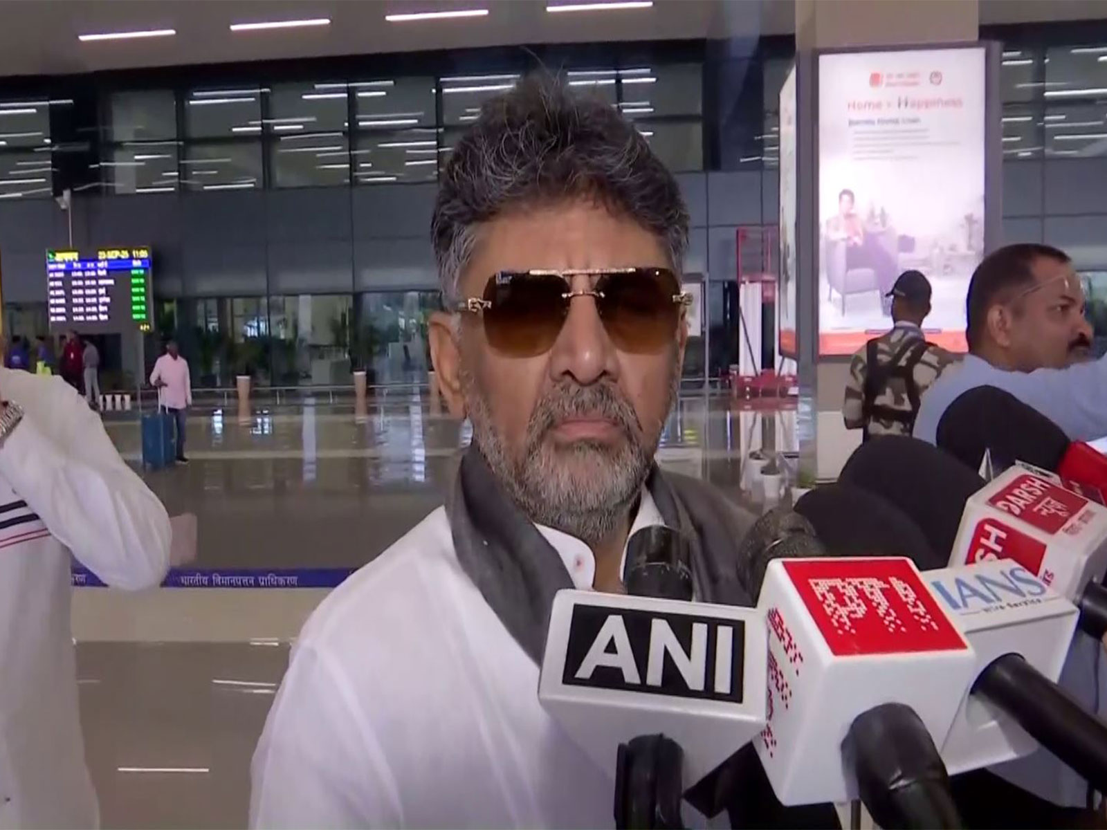 Potholes in Bengaluru result of BJP's misrule: Karnataka DyCM Shivakumar