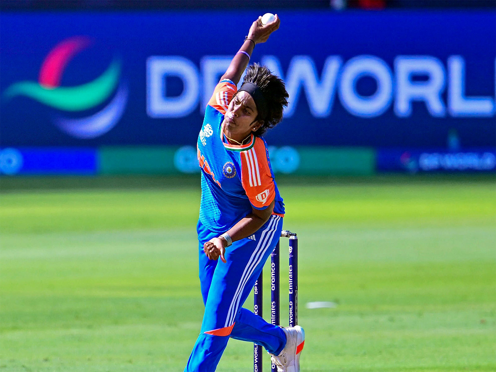 India face big blow ahead of CWC25 as pacer suffers injury in warm-up clash