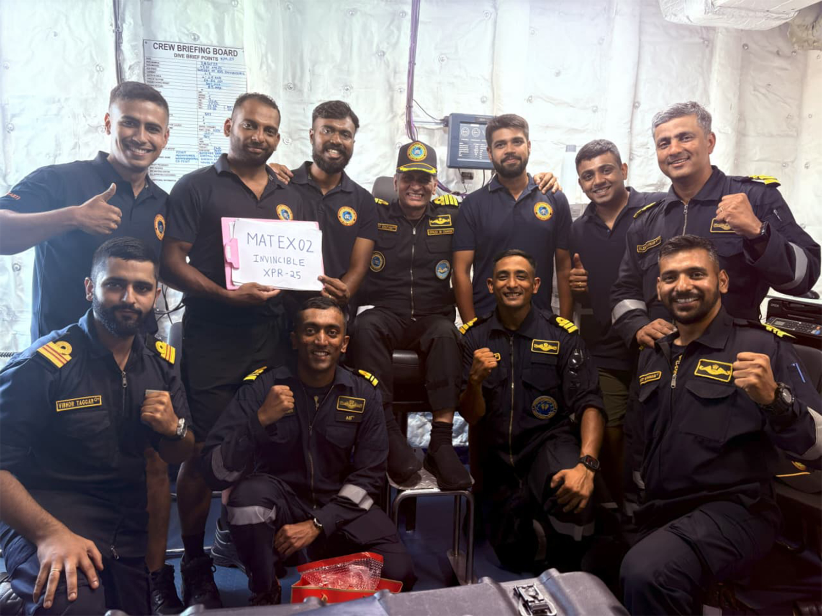 Indian Navy completes first-ever submarine mating (Photo: X/@indiannavy) Indian Navy completes first-ever submarine mating (Photo: X/@indiannavy)