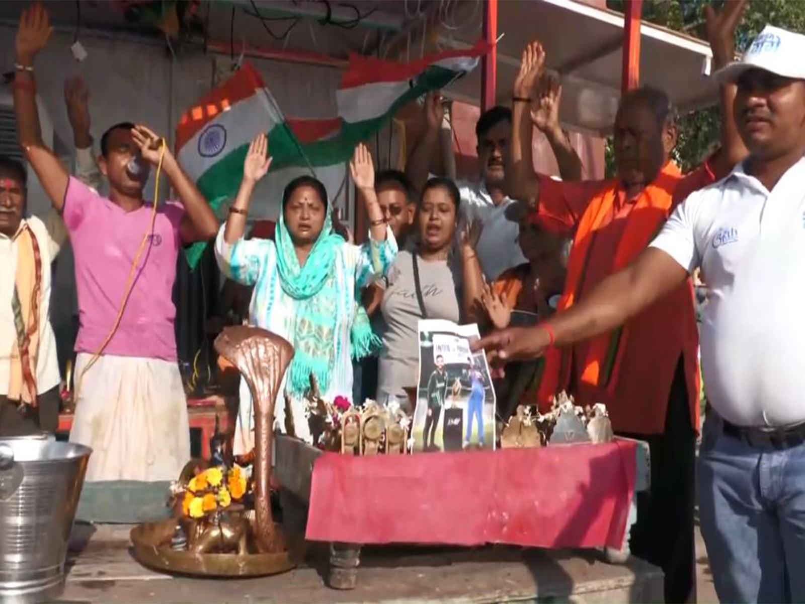 Prayers held in Prayagraj for Team India's victory in today's Asia Cup 2025 final match against Pakistan (Photo/ANI)