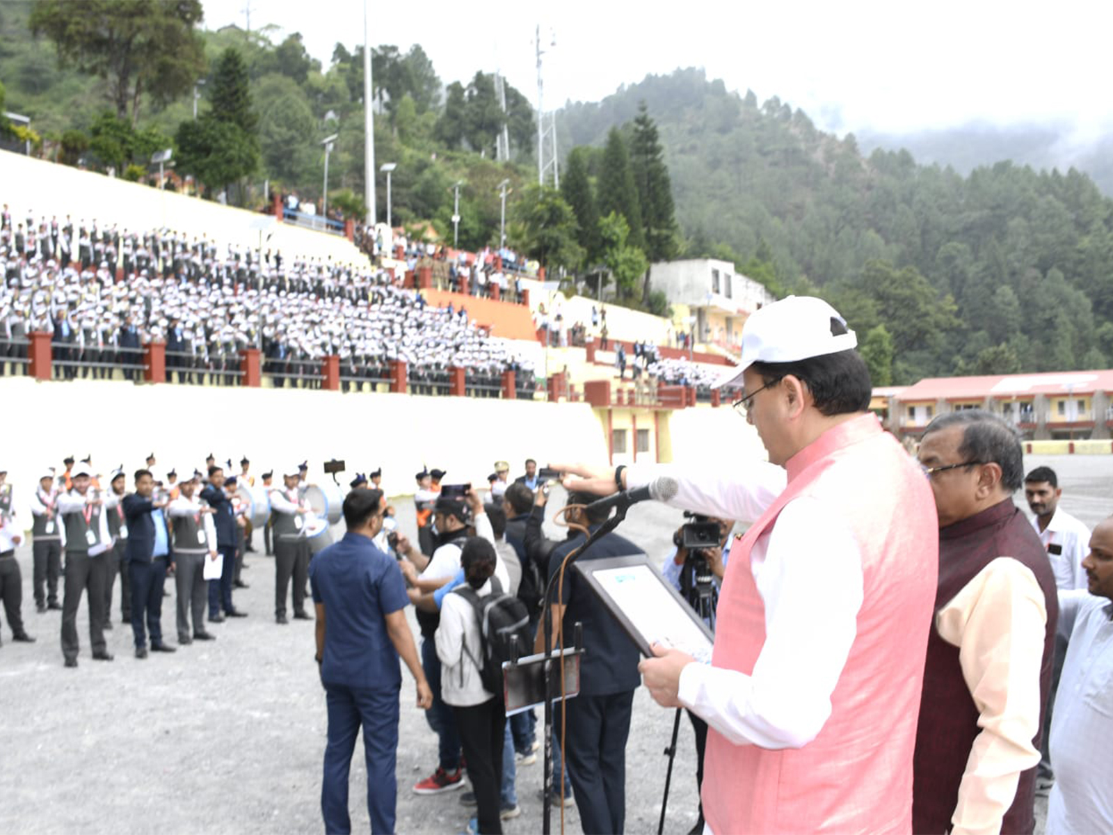 Uttarakhand CM Dhami participates in "Swachhata Hi Seva" programme in Nainital